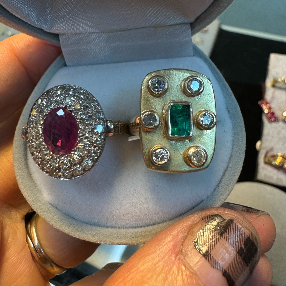 E.DeHaven 18k Emerald & Diamonds ring - Picture 16 of 16
